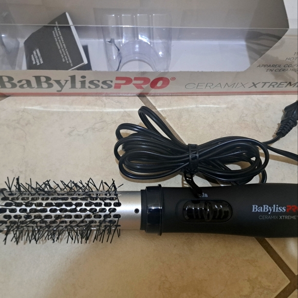 BaBylissPRO Ceramic Hot Air Styler 1 1/4" - Picture 3 of 4